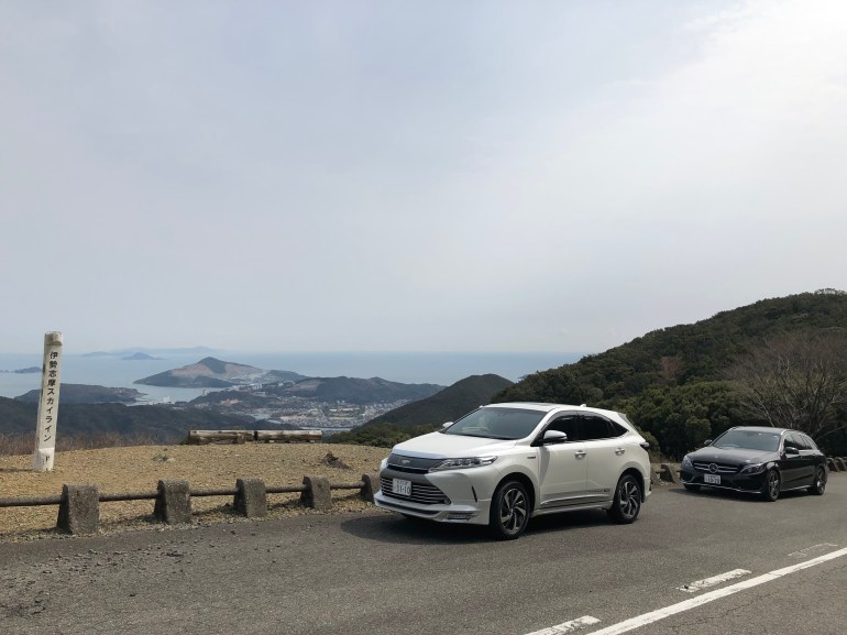 C70786DC-7089-4DD1-8A30-0FF4DE08BFAC