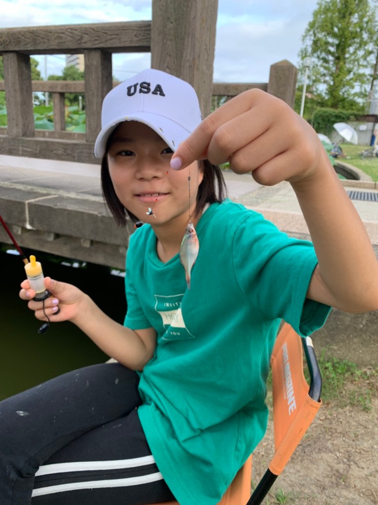 CA45E4D9-E24E-4366-BA70-8A0FDD40C1F2