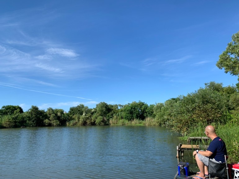 24C4A724-1F20-4FBA-BD59-95456411FA05