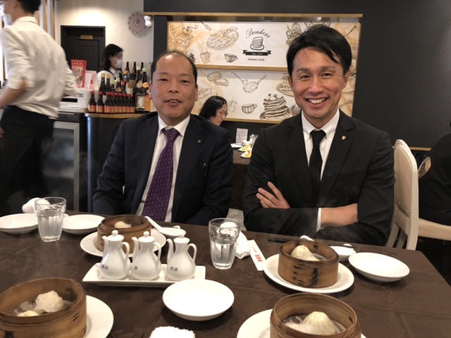 C1EEF1B8-CE22-411B-A7A8-43A55EA989AB