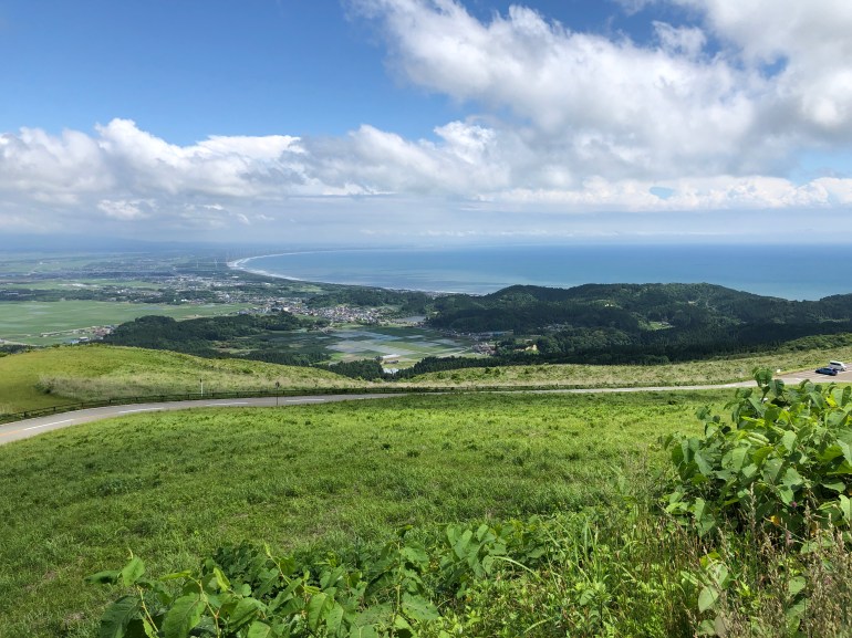 B8BCA0E2-3321-4F7A-AEB6-73BEF5244F41